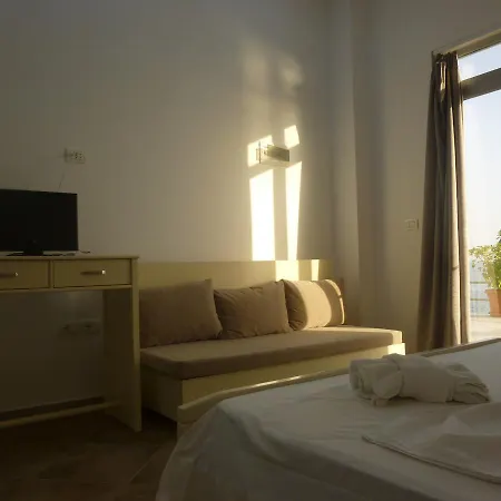 Hotel Te Stefi Qeparo