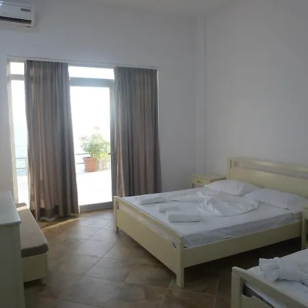 Te Stefi Hotel Qeparo