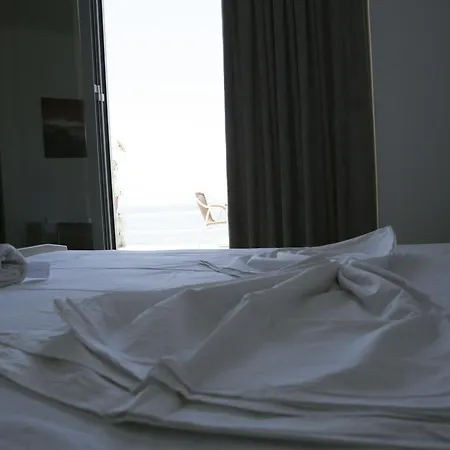 Te Stefi Hotel Qeparo