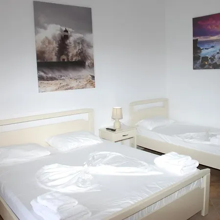 Te Stefi Hotel 4*