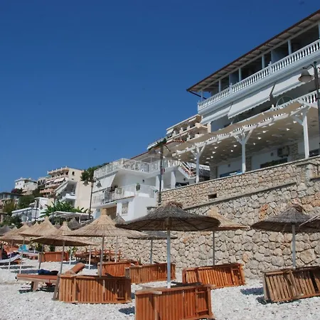 Hotel Te Stefi 4*